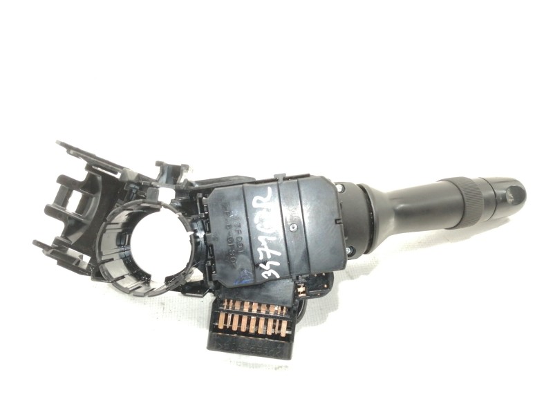 Recambio de mando luces para toyota auris active referencia OEM IAM 17F001  