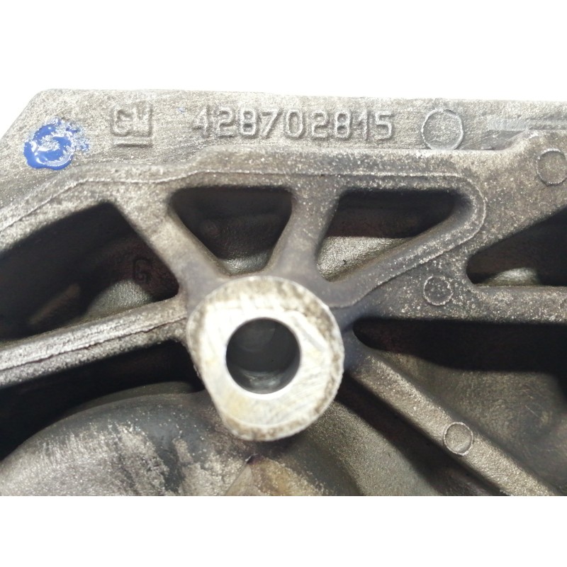 Recambio de soporte motor para opel insignia berlina cosmo referencia OEM IAM 55566020  