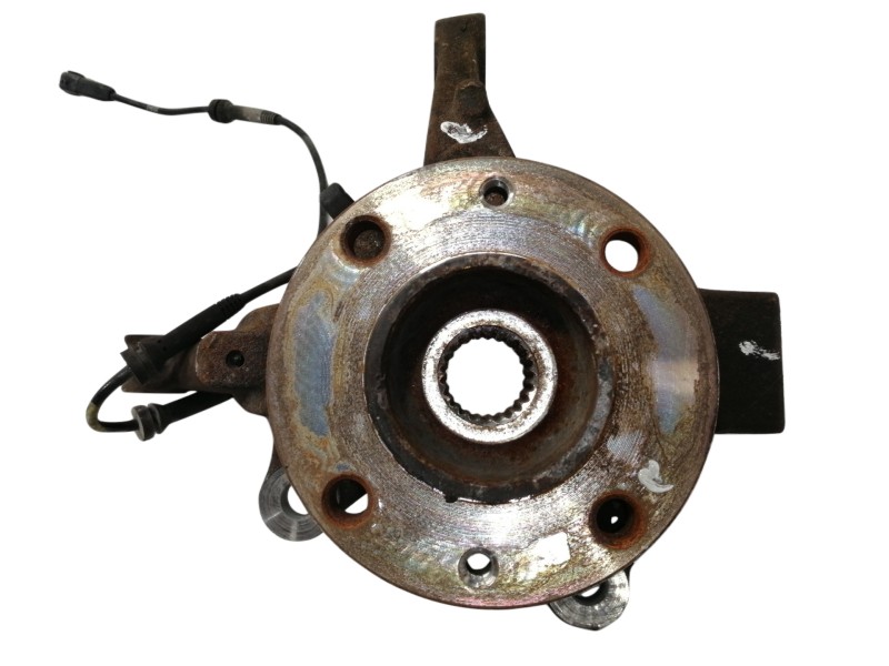 Recambio de mangueta delantera izquierda para dacia sandero ambiance referencia OEM IAM   