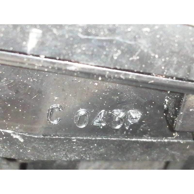 Recambio de mando volante para toyota auris active referencia OEM IAM 8425002160  