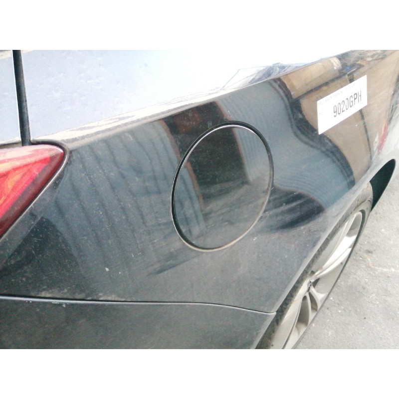 Recambio de tapa exterior combustible para opel insignia berlina cosmo referencia OEM IAM 13267340  