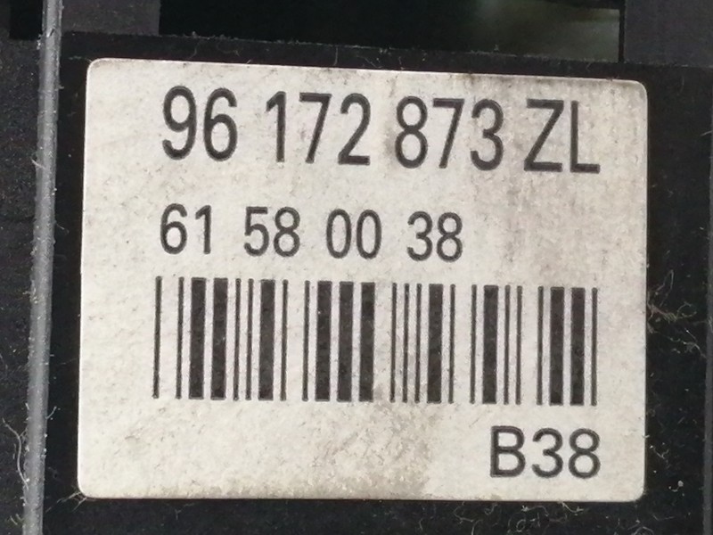 Recambio de mando limpia para citroën xsara picasso 1.6 básico referencia OEM IAM 96172873ZL 61580038 