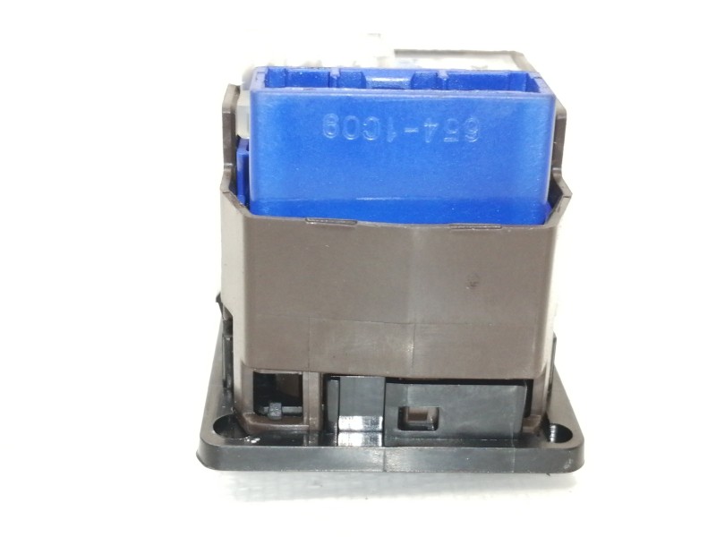 Recambio de mando retrovisor para toyota auris active referencia OEM IAM 183639  