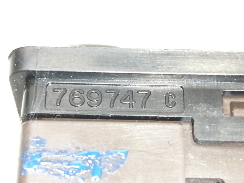 Recambio de mando retrovisor para toyota auris active referencia OEM IAM 183639  