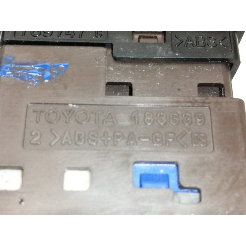 Recambio de mando retrovisor para toyota auris active referencia OEM IAM 183639  