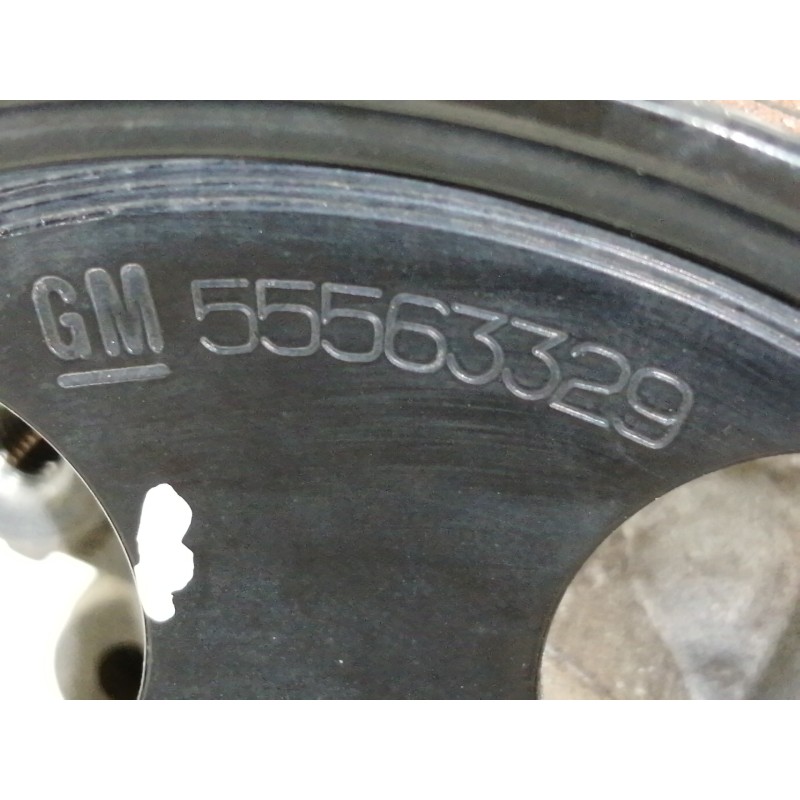 Recambio de bomba direccion para opel insignia berlina cosmo referencia OEM IAM 55563329  