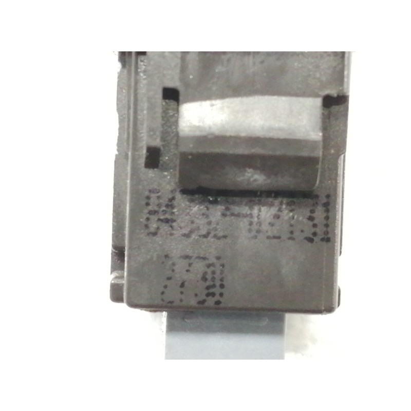 Recambio de warning para toyota auris active referencia OEM IAM 8433202131  