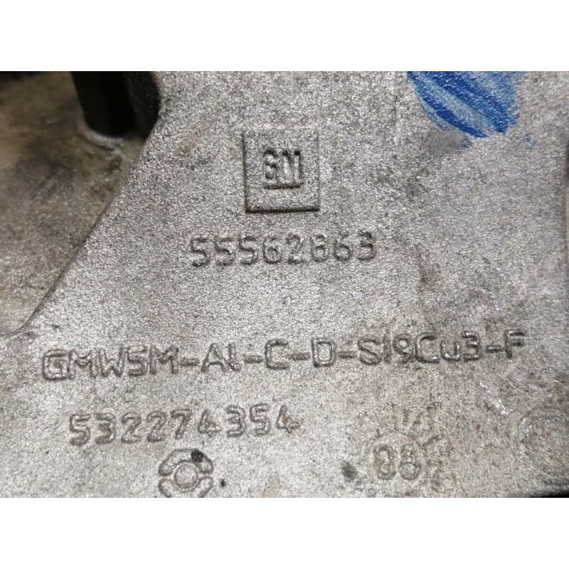 Recambio de soporte para opel insignia berlina cosmo referencia OEM IAM 55562863  