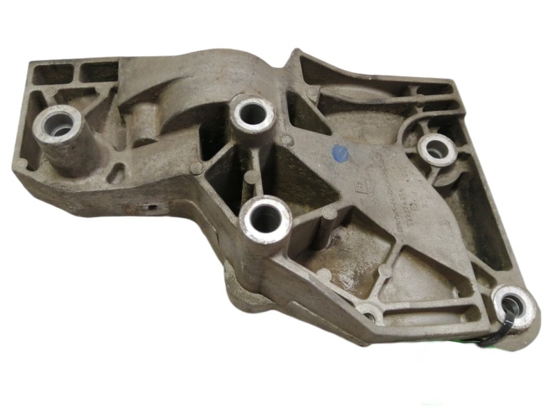 Recambio de soporte para opel insignia berlina cosmo referencia OEM IAM 55562863  