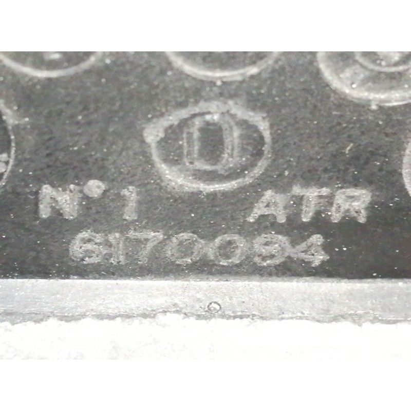 Recambio de volante para toyota auris active referencia OEM IAM 617007808  