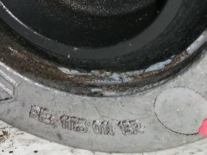 Recambio de tensor correa auxiliar para dacia sandero ambiance referencia OEM IAM 117501113R  