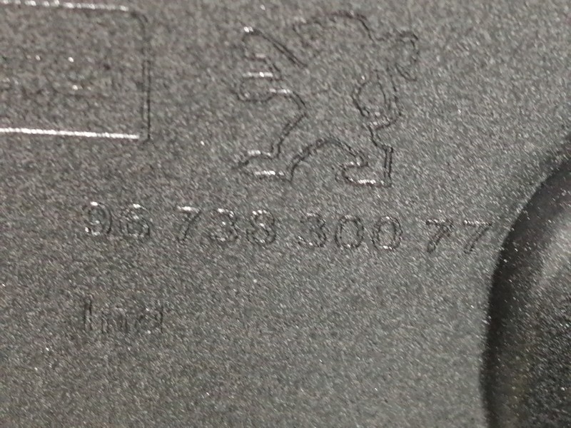 Recambio de moldura para peugeot 2008 (--.2013) allure referencia OEM IAM 9673830077  