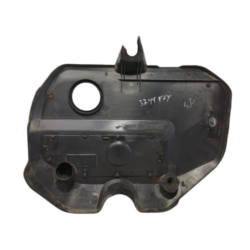 Recambio de tapa motor para skoda fabia (6y2/6y3) sport line referencia OEM IAM 038103925  