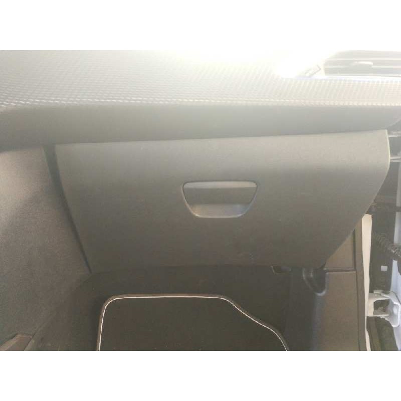 Recambio de guantera para peugeot 2008 (--.2013) allure referencia OEM IAM 9673811277  