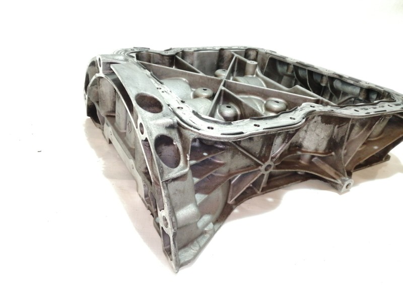 Recambio de carter para renault koleos dynamique pack2 referencia OEM IAM 8200672739  