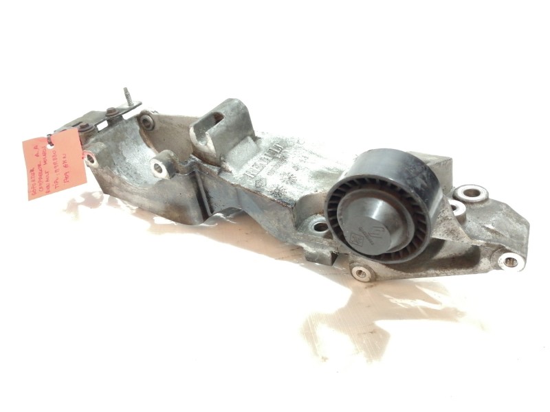 Recambio de soporte alternador para renault koleos dynamique pack2 referencia OEM IAM 8200527320  