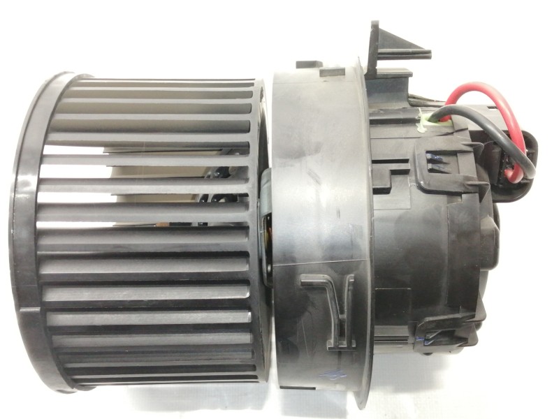 Recambio de motor calefaccion para peugeot 2008 (--.2013) allure referencia OEM IAM NN108411U  