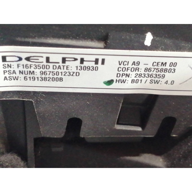 Recambio de volante para peugeot 2008 (--.2013) allure referencia OEM IAM 96750123ZD  