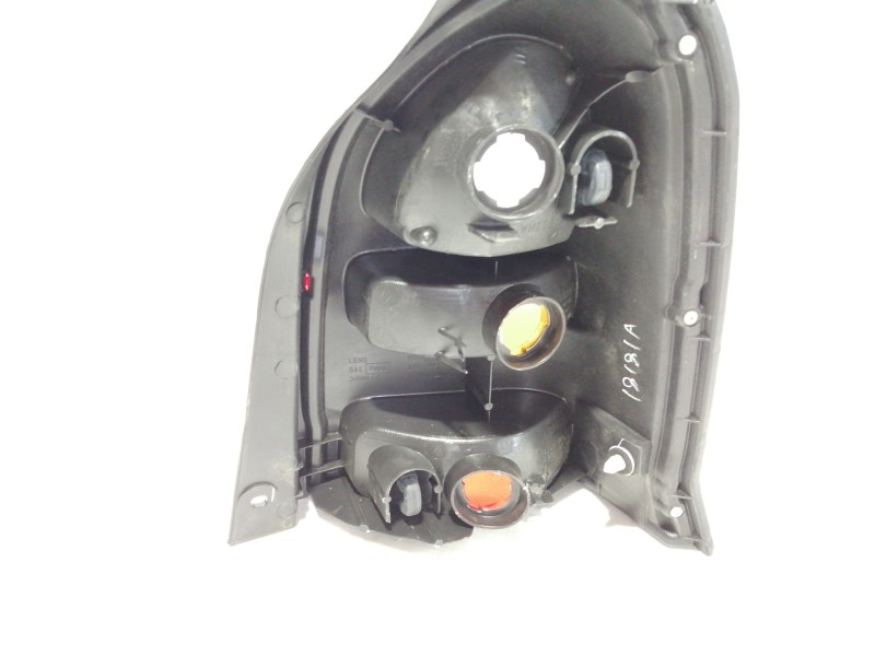 Recambio de piloto trasero izquierdo para suzuki alto rf 410 (ff) básico referencia OEM IAM 16970200L  