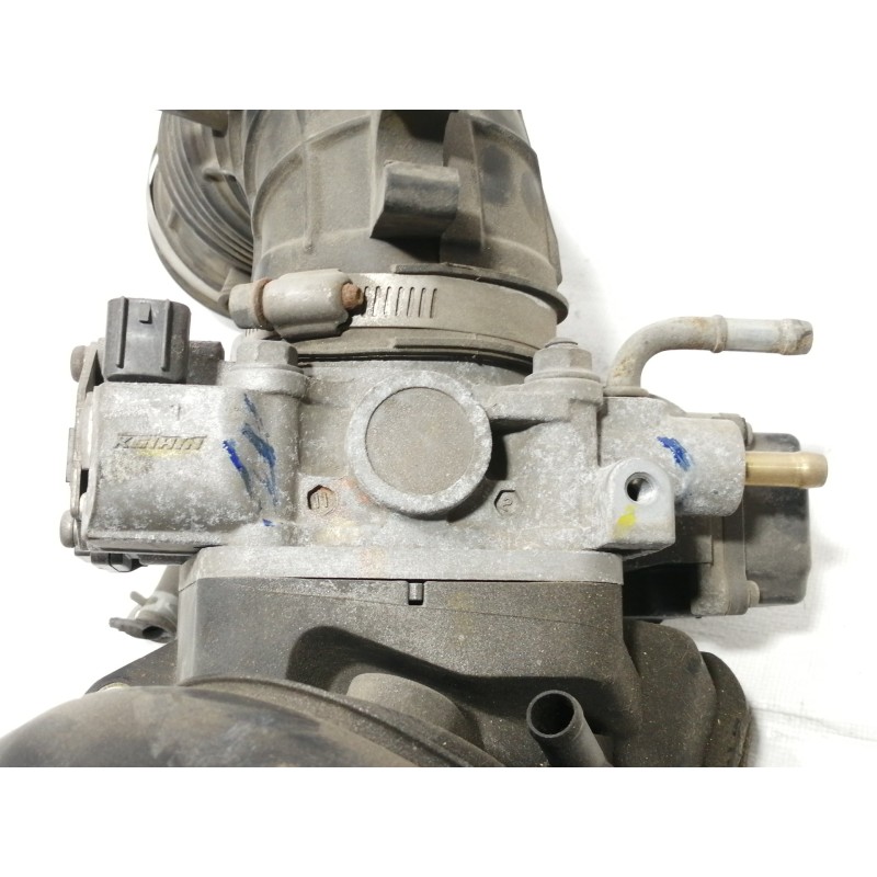 Recambio de colector admision para honda cr-v (rd8) es referencia OEM IAM 17100PNCJ0  