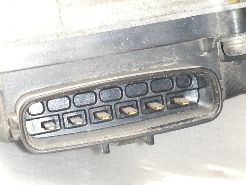 Recambio de colector admision para honda cr-v (rd8) es referencia OEM IAM 17100PNCJ0  