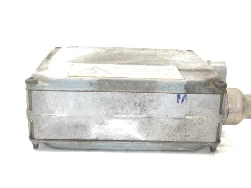 Recambio de centralita faros xenon para bmw serie 5 berlina (e39) 525tds referencia OEM IAM 5DV00776029 8387114 