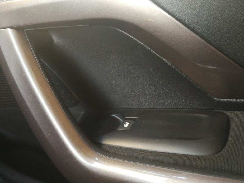 Recambio de mando elevalunas delantero derecho para peugeot 2008 (--.2013) allure referencia OEM IAM E31557  