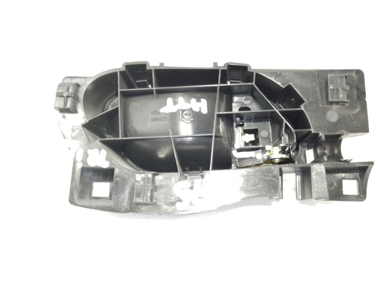 Recambio de maneta interior trasera izquierda para peugeot 2008 (--.2013) allure referencia OEM IAM 96555518VV  