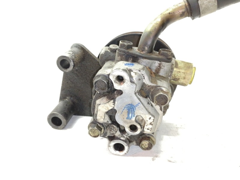 Recambio de bomba direccion para nissan pick-up (d22) cabina doble challenge 4x4 referencia OEM IAM   