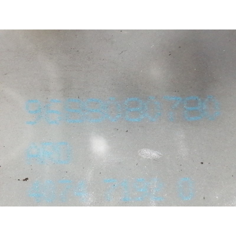 Recambio de cerradura puerta trasera derecha para peugeot 2008 (--.2013) allure referencia OEM IAM 9688080780  