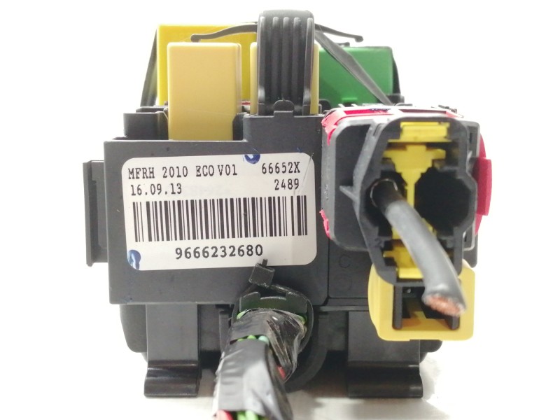 Recambio de caja reles / fusibles para peugeot 2008 (--.2013) allure referencia OEM IAM 9666232680  