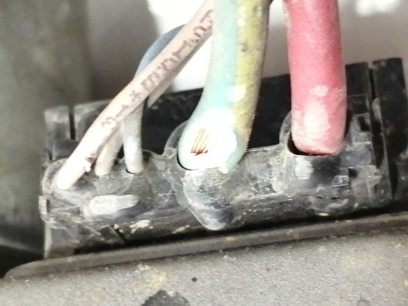 Recambio de cremallera direccion para peugeot 2008 (--.2013) allure referencia OEM IAM 9805205080  