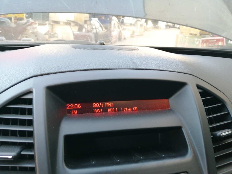 Recambio de pantalla multifuncion para opel insignia berlina cosmo referencia OEM IAM 13233977F  