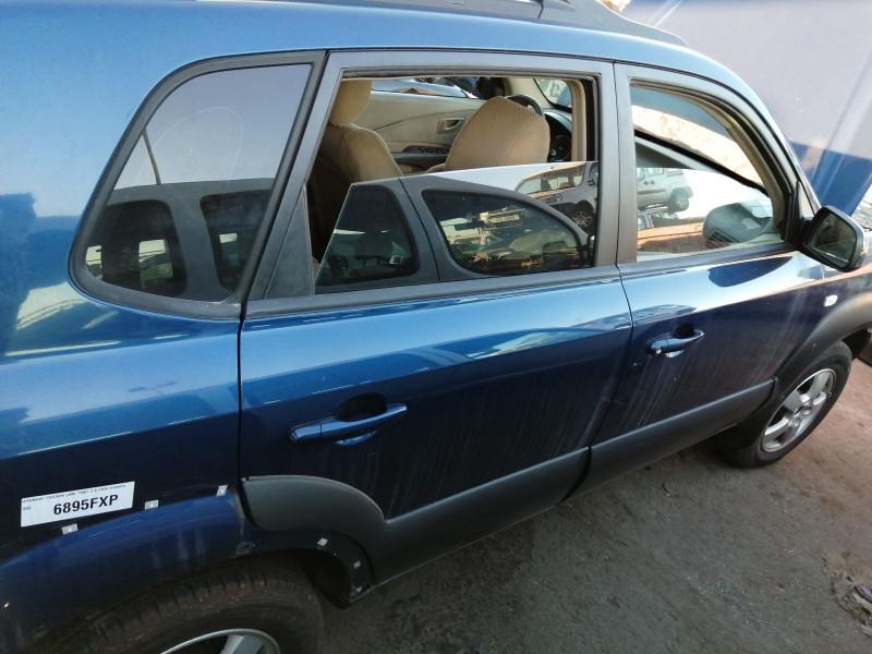 Recambio de puerta trasera derecha para hyundai tucson (jm) 2.0 crdi comfort referencia OEM IAM   