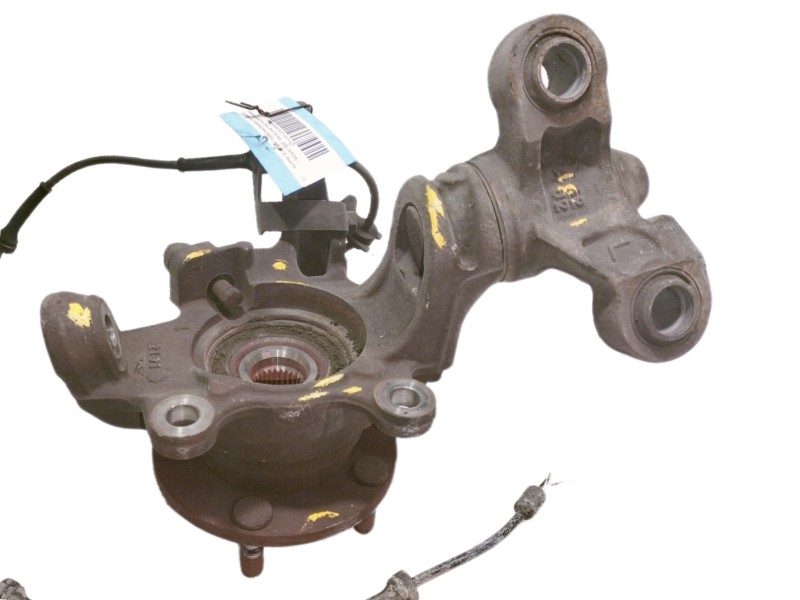 Recambio de mangueta delantera izquierda para nissan primera berlina (p12) acenta referencia OEM IAM   