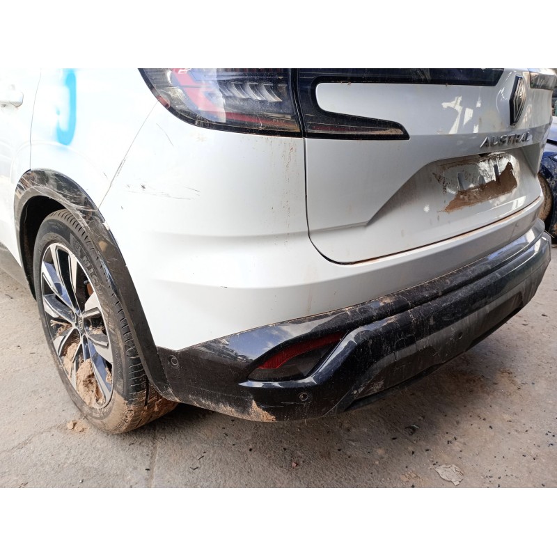 Recambio de paragolpes trasero para renault austral tce 140 referencia OEM IAM   
