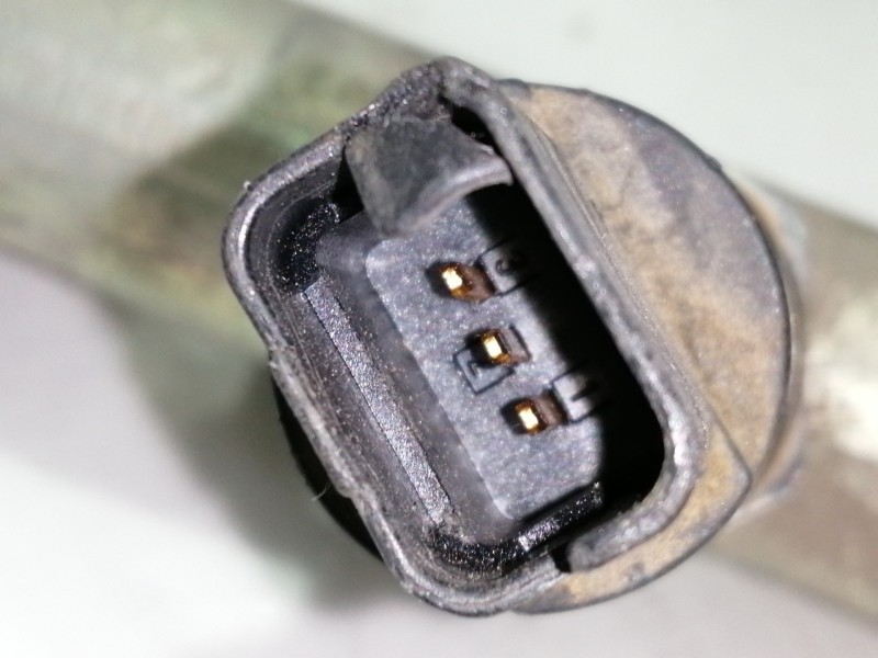 Recambio de rampa inyectora para peugeot boxer caja cerrada (rs2850)(290/330)(´02) 290 c  td referencia OEM IAM 0445214019  