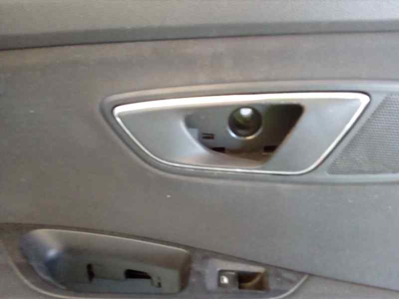 Recambio de maneta interior trasera izquierda para seat leon (5f1) style referencia OEM IAM   