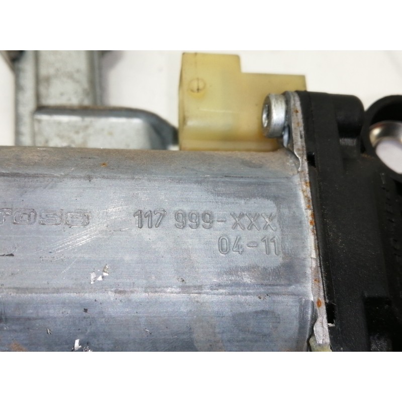 Recambio de elevalunas trasero derecho para saab 9-5 familiar 2.2 tid linear referencia OEM IAM 117999XXX  