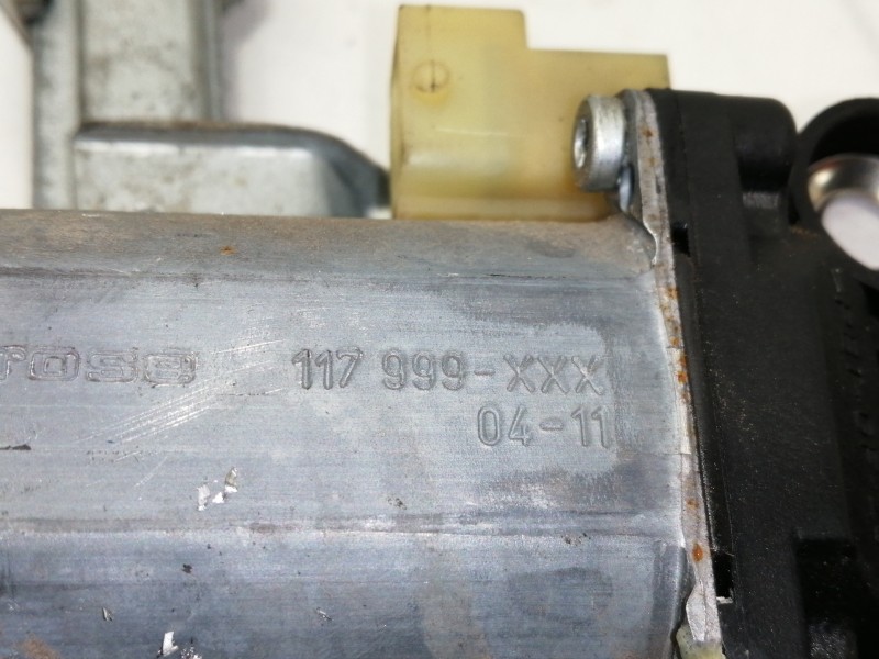 Recambio de elevalunas trasero derecho para saab 9-5 familiar 2.2 tid linear referencia OEM IAM 117999XXX  