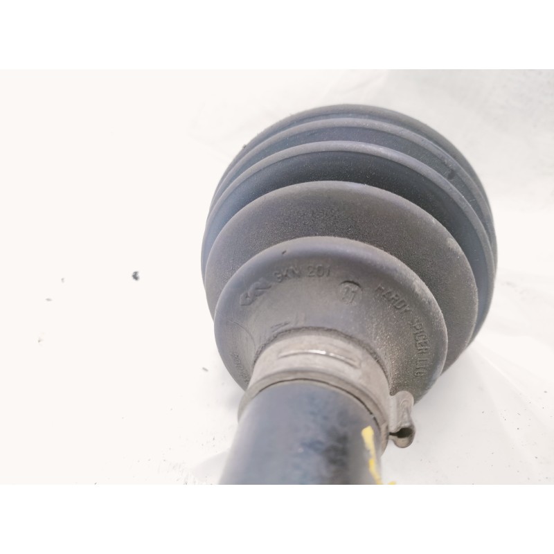 Recambio de transmision delantera derecha para nissan primera berlina (p12) acenta referencia OEM IAM A02317004  