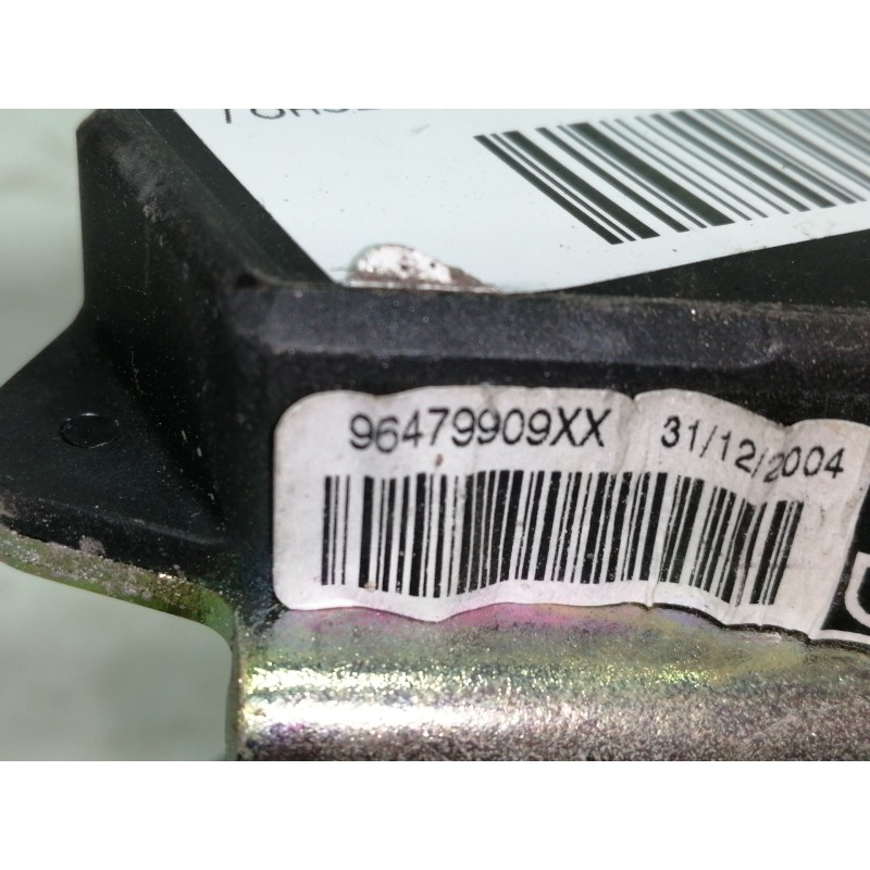 Recambio de cinturon seguridad delantero derecho para citroën c4 coupe vtr plus referencia OEM IAM 96479909XX  3 PUERTAS