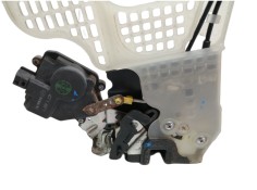 Recambio de cerradura puerta trasera derecha para hyundai tucson (jm) 2.0 crdi comfort referencia OEM IAM   ELECTRICO 5 PUERTAS 2