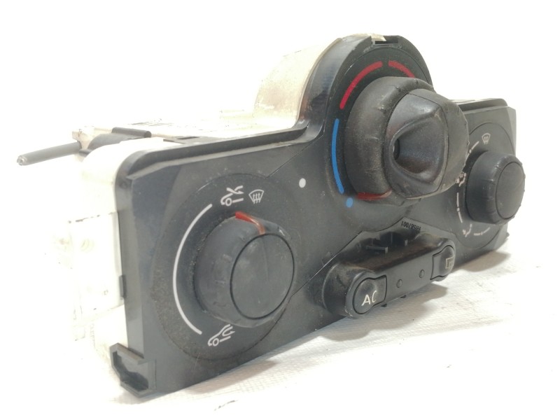 Recambio de mando calefaccion / aire acondicionado para renault megane ii berlina 5p confort authentique referencia OEM IAM 6942