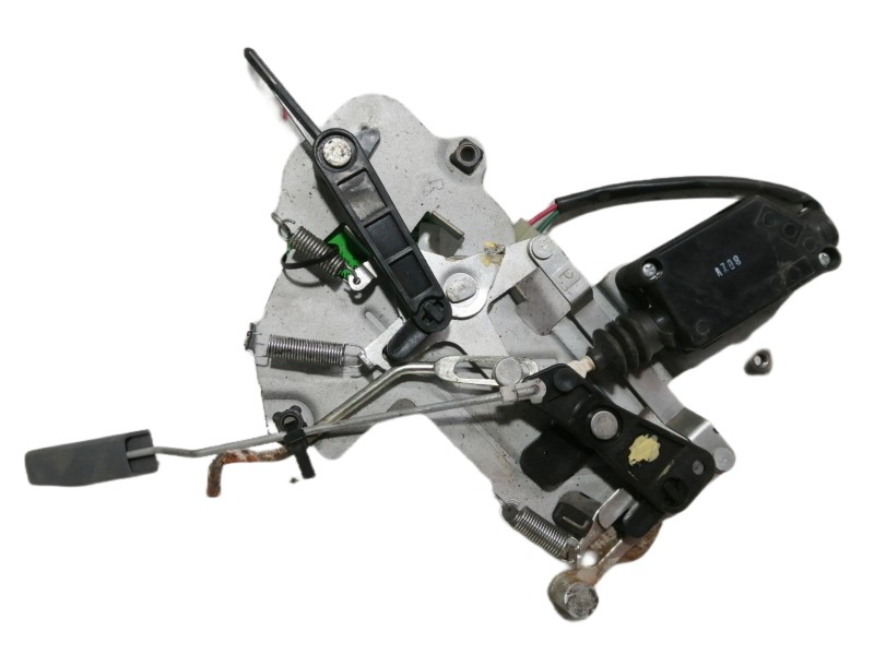 Recambio de cerradura puerta lateral derecha para kia carnival v6 ls referencia OEM IAM   