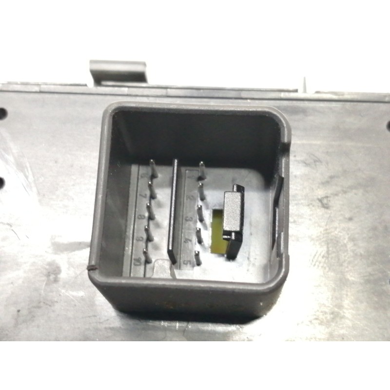 Recambio de mando elevalunas delantero izquierdo para seat altea (5p1) sport-up referencia OEM IAM 5P1867171A  