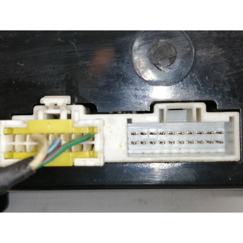 Recambio de mando calefaccion / aire acondicionado para kia carnival ii 2.9 cdri ex referencia OEM IAM OK53C61190  