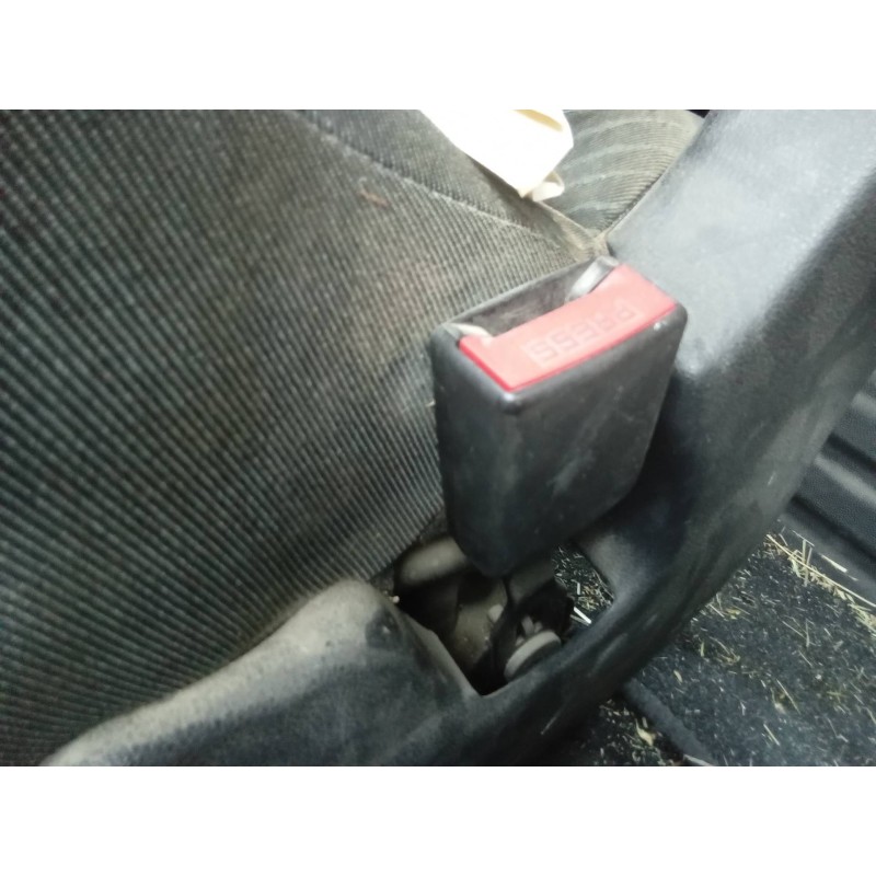 Recambio de enganche cinturon delantero derecho para peugeot partner kombi premium referencia OEM IAM 96815080XT 306129500G21 