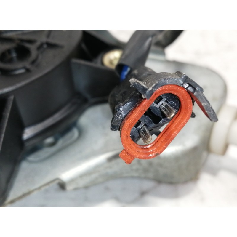 Recambio de elevalunas delantero derecho para hyundai lantra berlina (rd) 1.6 gls referencia OEM IAM 0130821403  