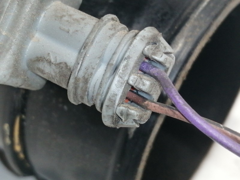 Recambio de caudalimetro para renault clio iii exception 2 referencia OEM IAM 8200454482  